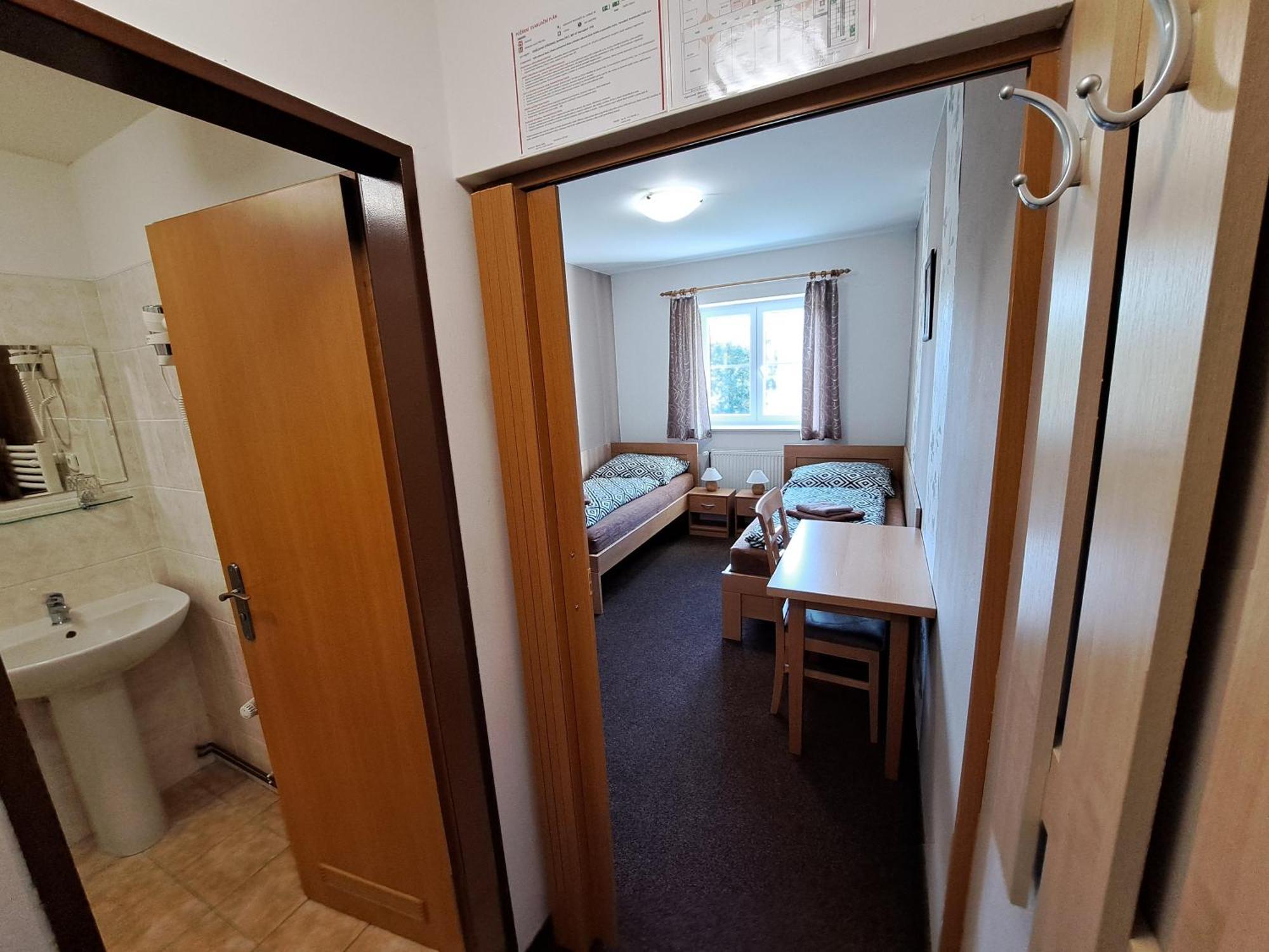 Vzdelavaci Stredisko A Hotel Varnsdorf Kültér fotó