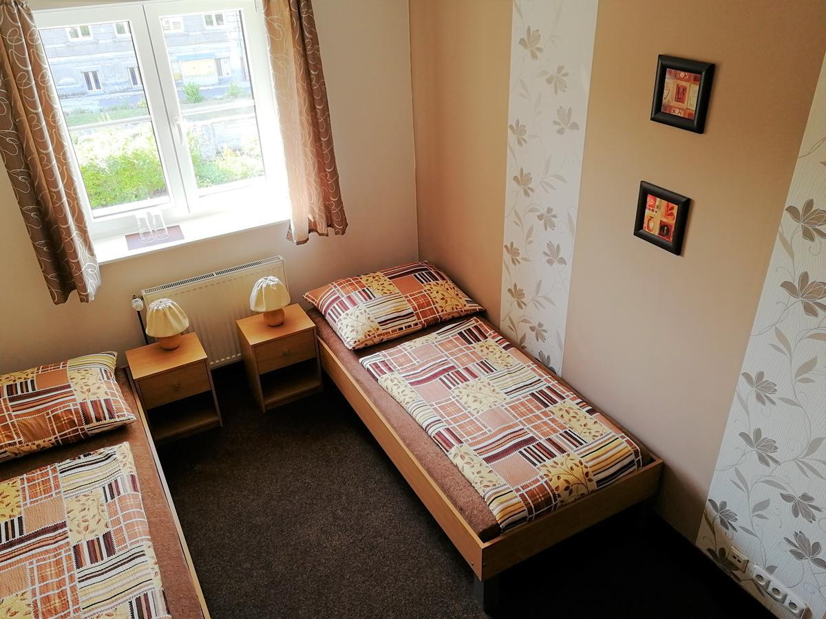 Vzdelavaci Stredisko A Hotel Varnsdorf Kültér fotó